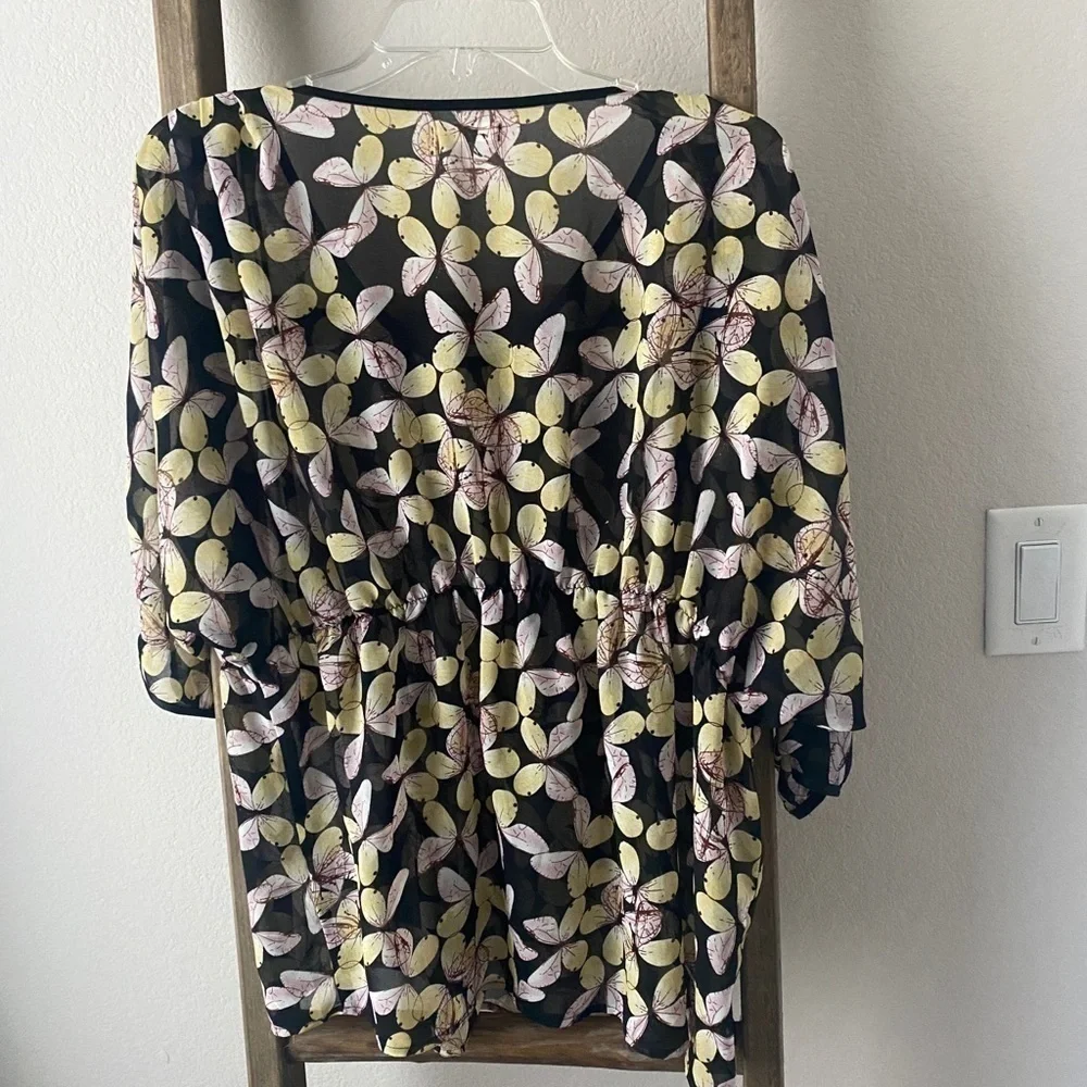 Tulle - blouse with cinched waist - Picture 5 of 5